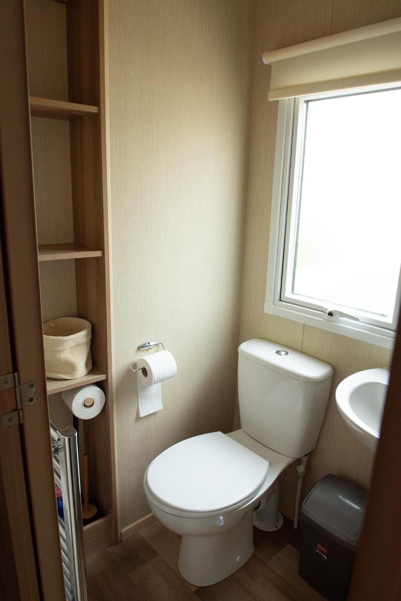 2 Bed Caravan For Hire At Golden Sands In Rhyl Eksteriør bilde