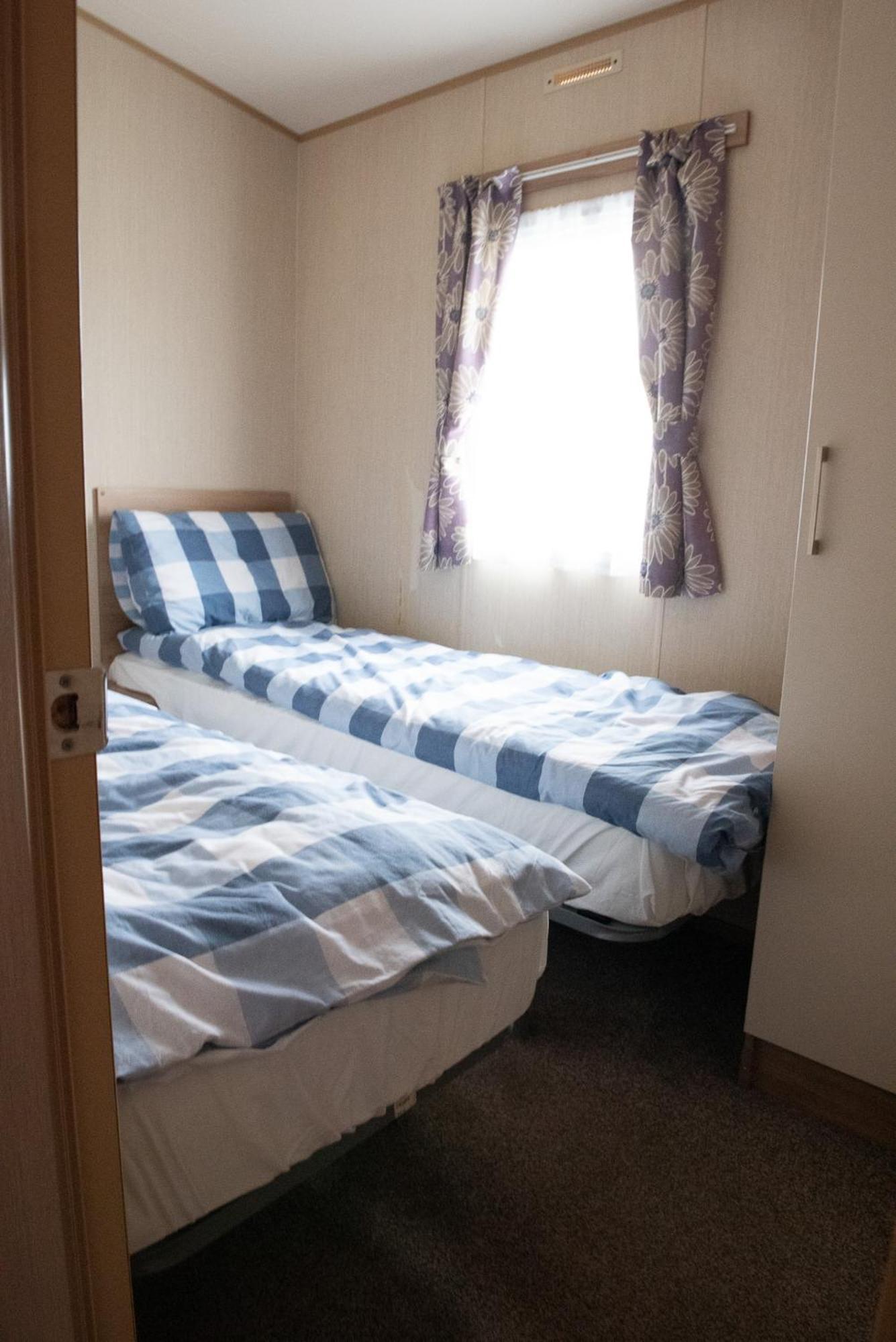 2 Bed Caravan For Hire At Golden Sands In Rhyl Eksteriør bilde