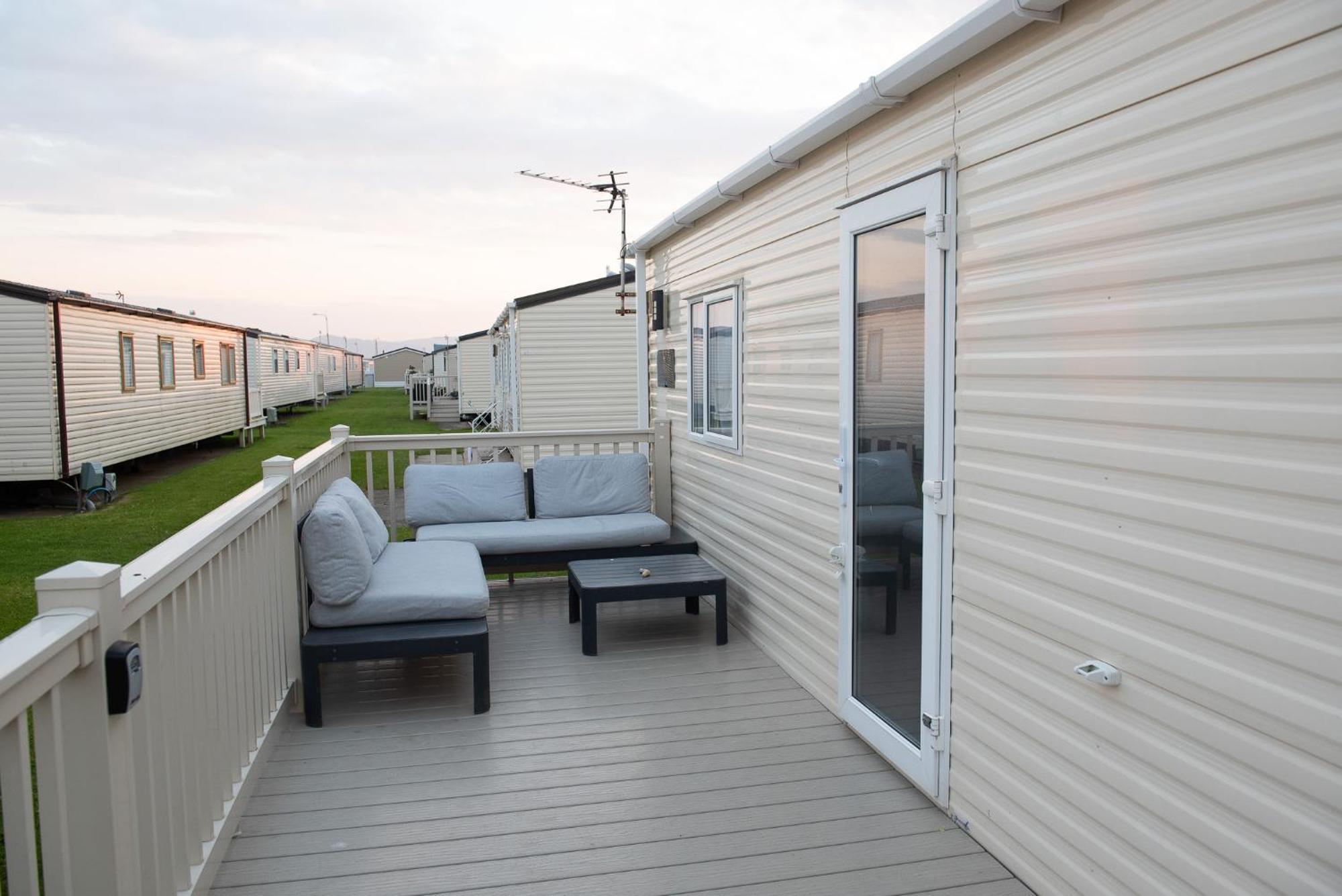 2 Bed Caravan For Hire At Golden Sands In Rhyl Eksteriør bilde